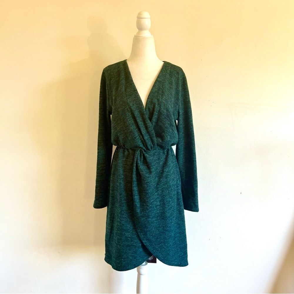 Gilli Dark Green Long Sleeve Surplus Sweater Dress